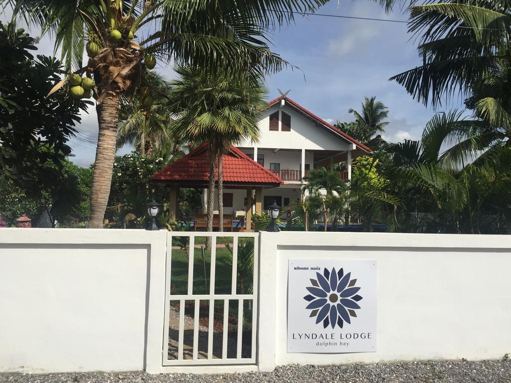Lyndale Lodge Сам-Рой-Йот Экстерьер фото