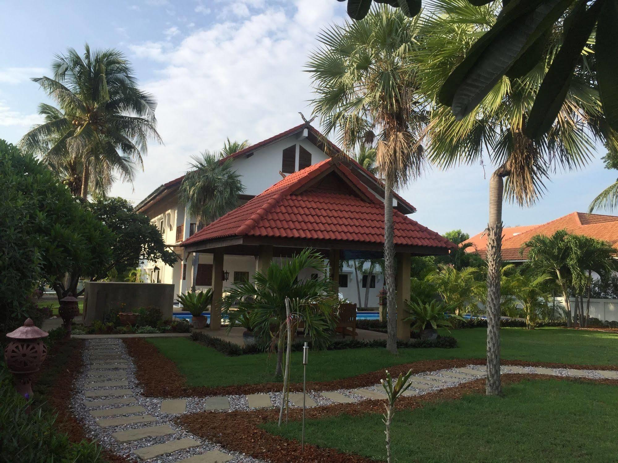 Lyndale Lodge Сам-Рой-Йот Экстерьер фото
